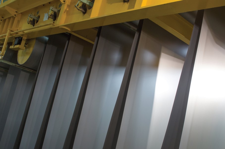 O aço oficial do Pedreiro top Brasil Quartzolit 2025 é ArcelorMittal